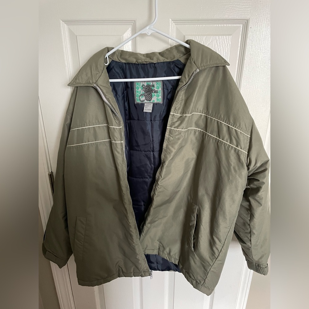 Pineapple Connection Bomber Style Jacket Olive – Men’s Size Large.